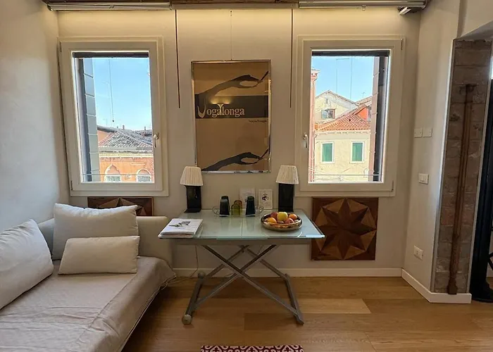 Luxury Biennale Design * ונציה